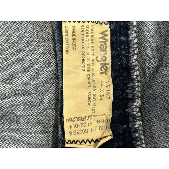 Vintage Wrangler Blue Medium Wash 100% Cotton Distressed Jeans USA Size (42X32) - Picture 3 of 9